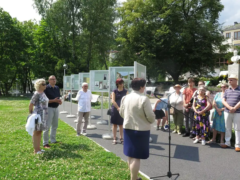 Krynica-Zdrój: w Parku Dukieta można obejrzeć wystawę pt. ,,Dr Michał Zieleniewski – twórca świetności Krynicy”