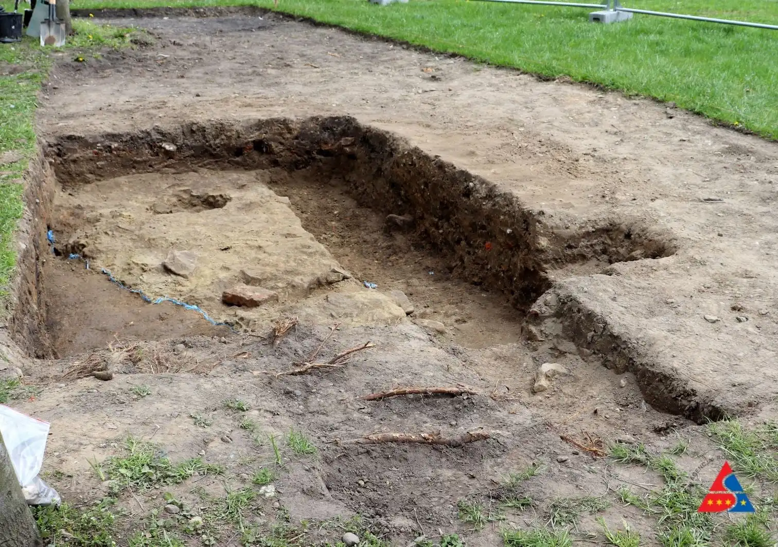 Na Zamku w Nowym Sączu rozpoczęły sie badania archeologiczne