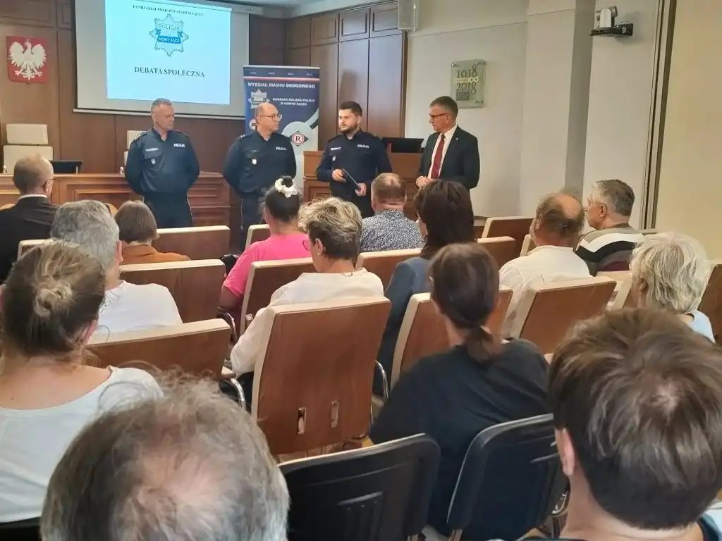 Debata społeczna w Starym Sączu. Razem dla bezpieczniejszego miasta
