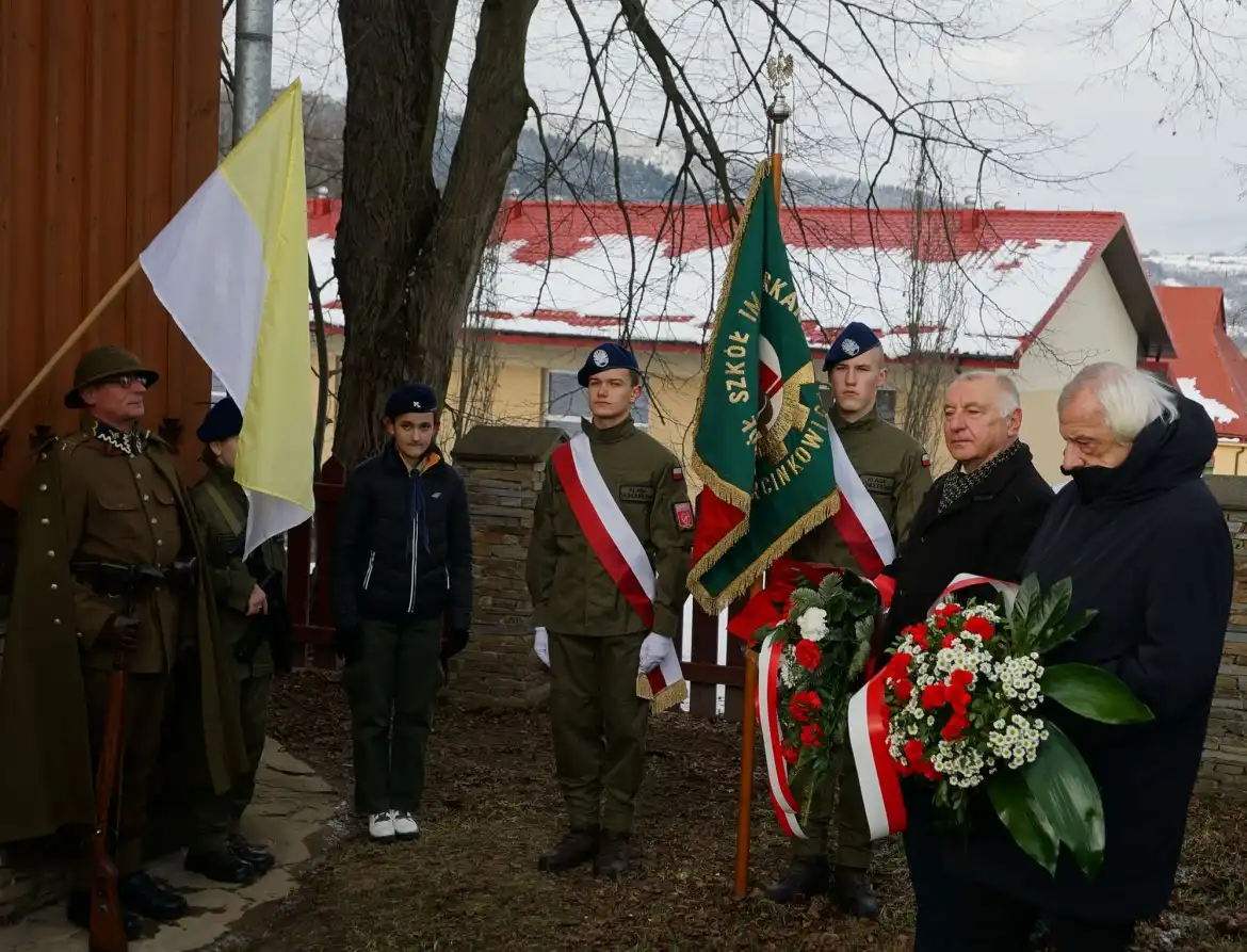 W Marcinkowicach odsłonięto tablicę upamiętniającą oficera Powstania Styczniowego