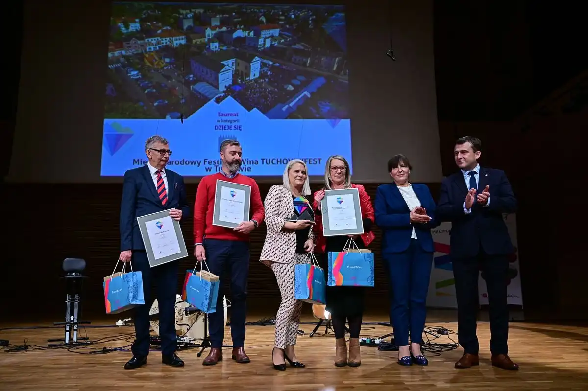 Zwycięzcy i wyróżnieni w tegorocznym konkursie Turystyczne Skarby Małopolski nagrodzeni