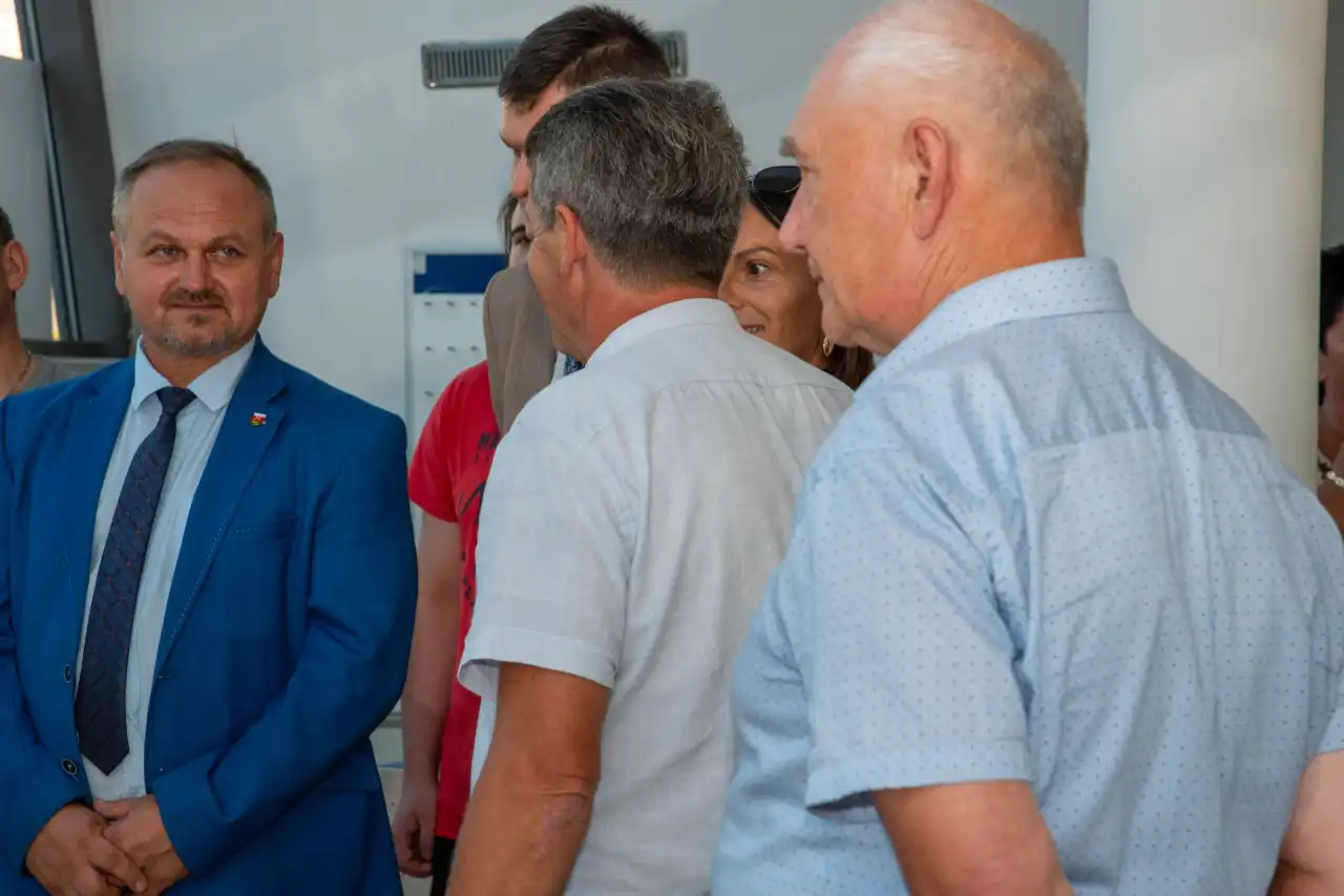 Słoneczne Inspiracje. Artystyczna Podróż Krzysztofa Kuczaja