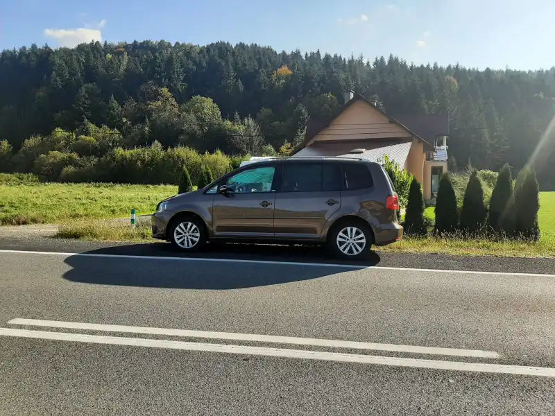 Wypadek w Mszalnicy. Zderzyły się trzy samochody osobowe