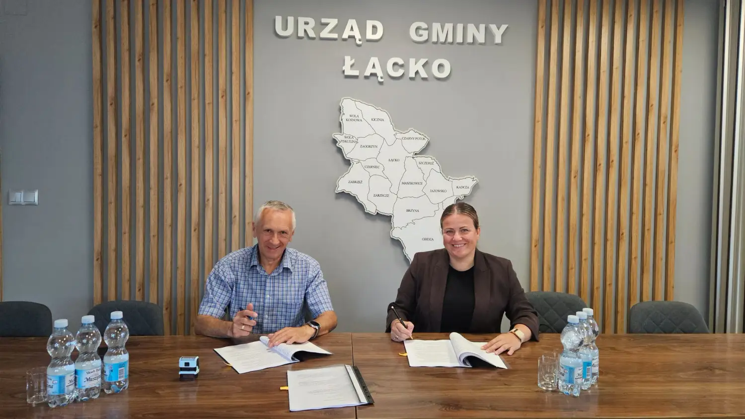 Ponad dwa kilometry dróg do remontu. Gmina Łącko podpisała umowę na inwestycję