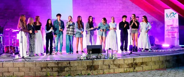 Młodzieżowy Dom Kultury pokazał klasę. Udany koncert w Wapiennem