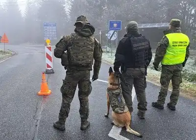 Przedłużono kontrole graniczne na granicy ze Słowacją
