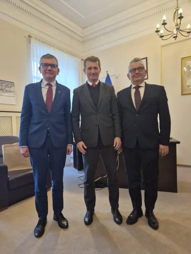 Stary Sącz z szansą na wsparcie. Rozmowy o basenie i inwestycjach w stolicy