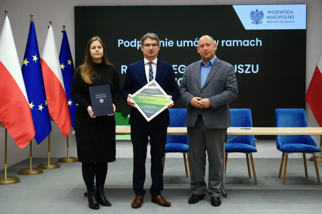 Nowa droga w Podłopieniu. Ponad 350 tys. zł wsparcia dla gminy Tymbark