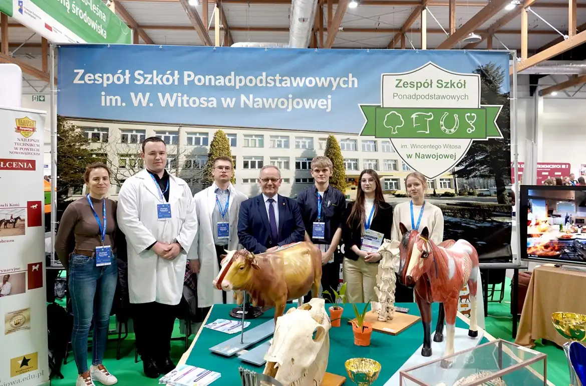 Powiatowe szkoły na Festiwalu Zawodów w Krakowie. Suże zainteresowanie uczniów
