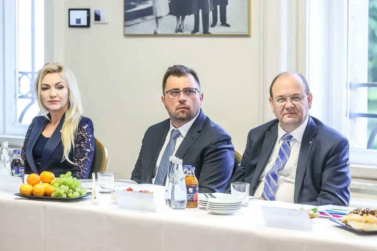 Posiedzenie Małopolskiej Rady Gospodarczej: dyskutowano o kondycji małopolskich firm i szczycie gospodarczym w Krynicy