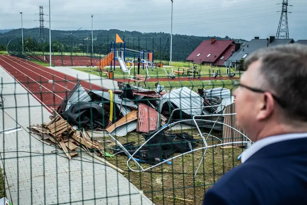Marszałek Małopolski z wizytą w Nowym Sączu, Librantowej i Korzennej