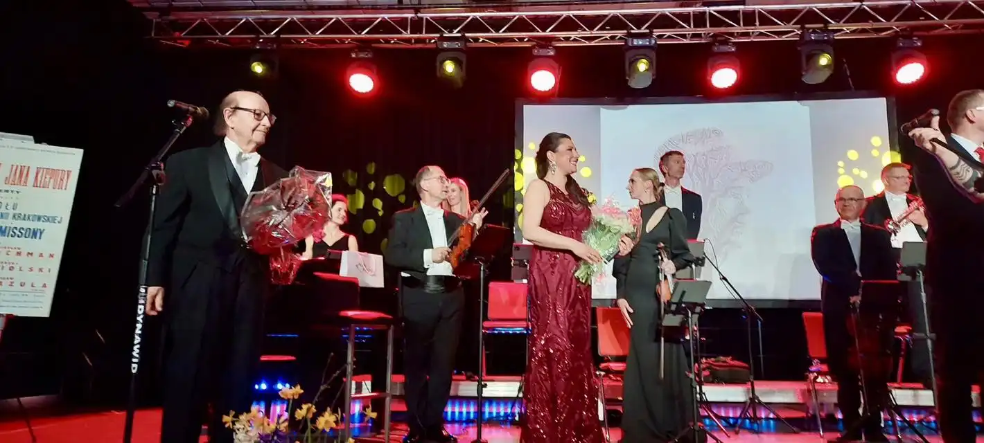 Krynica-Zdrój oklaskuje Maestra. Wiesław Ochman i Ewelina Szybilska na jednej scenie