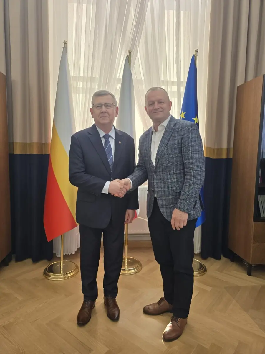 Po latach starań jest zgoda. Budynek po ośrodku zdrowia w Siedlcach dla pomocy społecznej