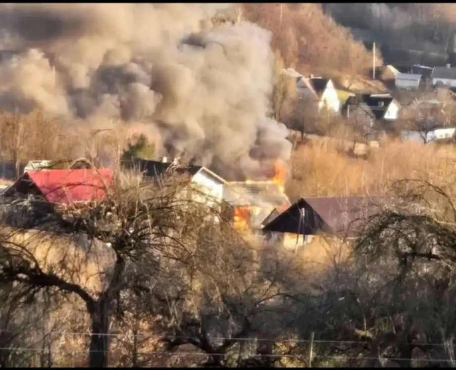 Pożar w Owieczce. Spłonął budynek gospodarczy