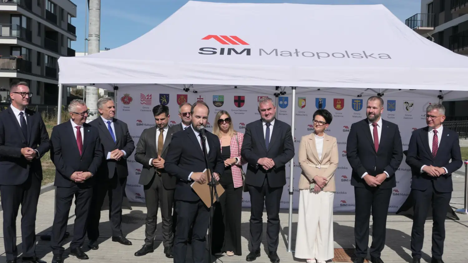 104 nowe mieszkania w Starym Sączu. Lokatorzy odebrali klucze