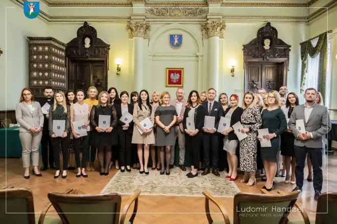 30 nowosądeckich nauczycieli otrzymało awans na stopień nauczyciela mianowanego