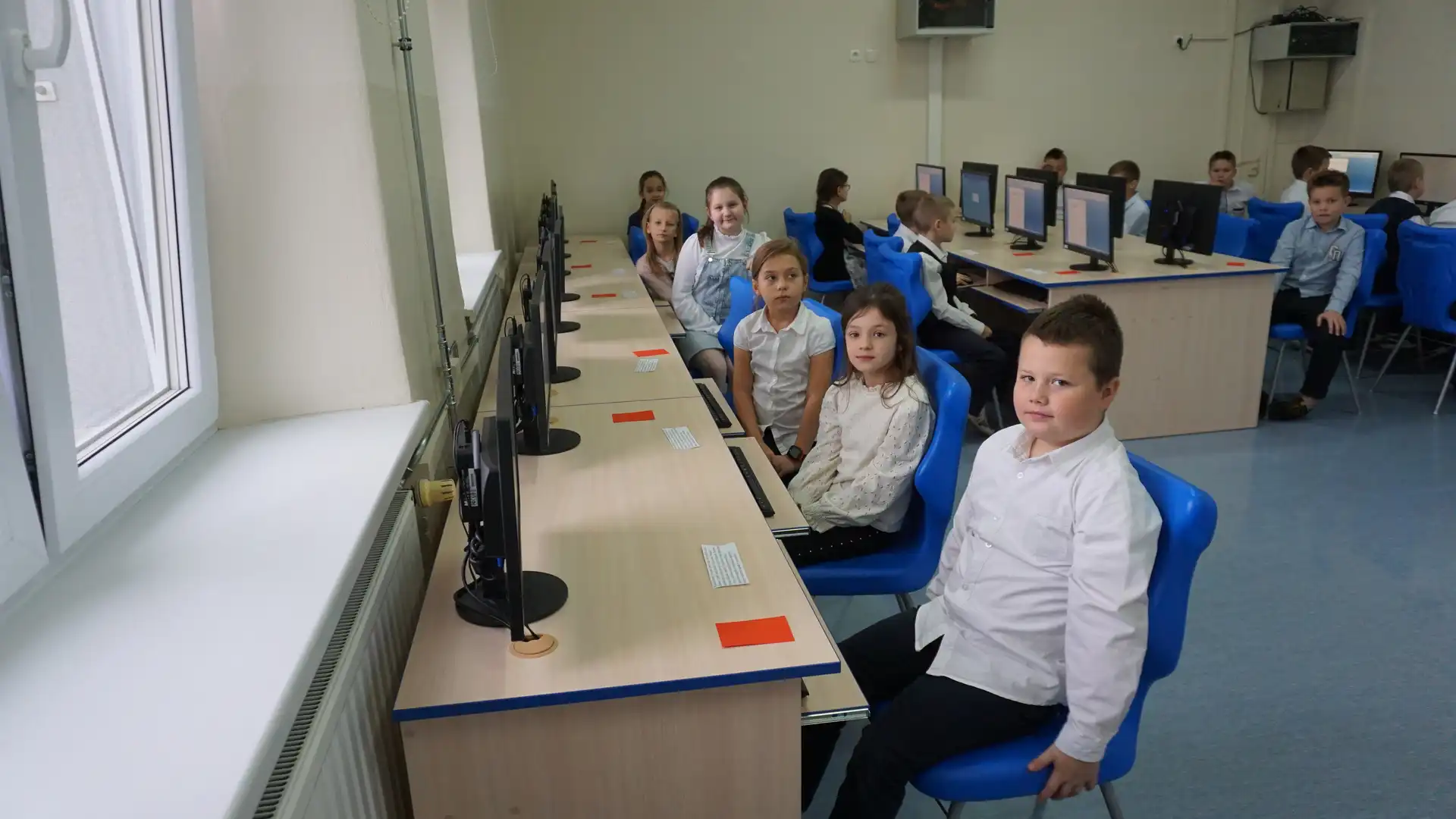Dzieci ze Szkoły Podstawowej w Wielogłowach mają nową pracownię komputerową