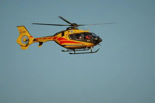 Incydent z helikopterem w Kasince Małej. Oślepienie pilota mogło zakończyć się tragicznie