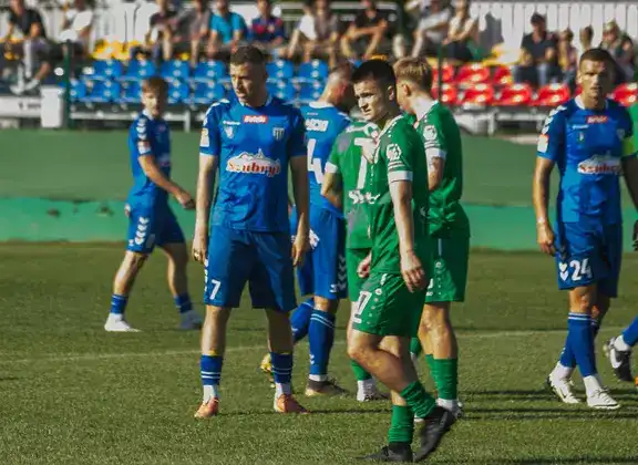 Świdniczanka i Sandecja dzielą punkty. Zacięta walka zakończona remisem