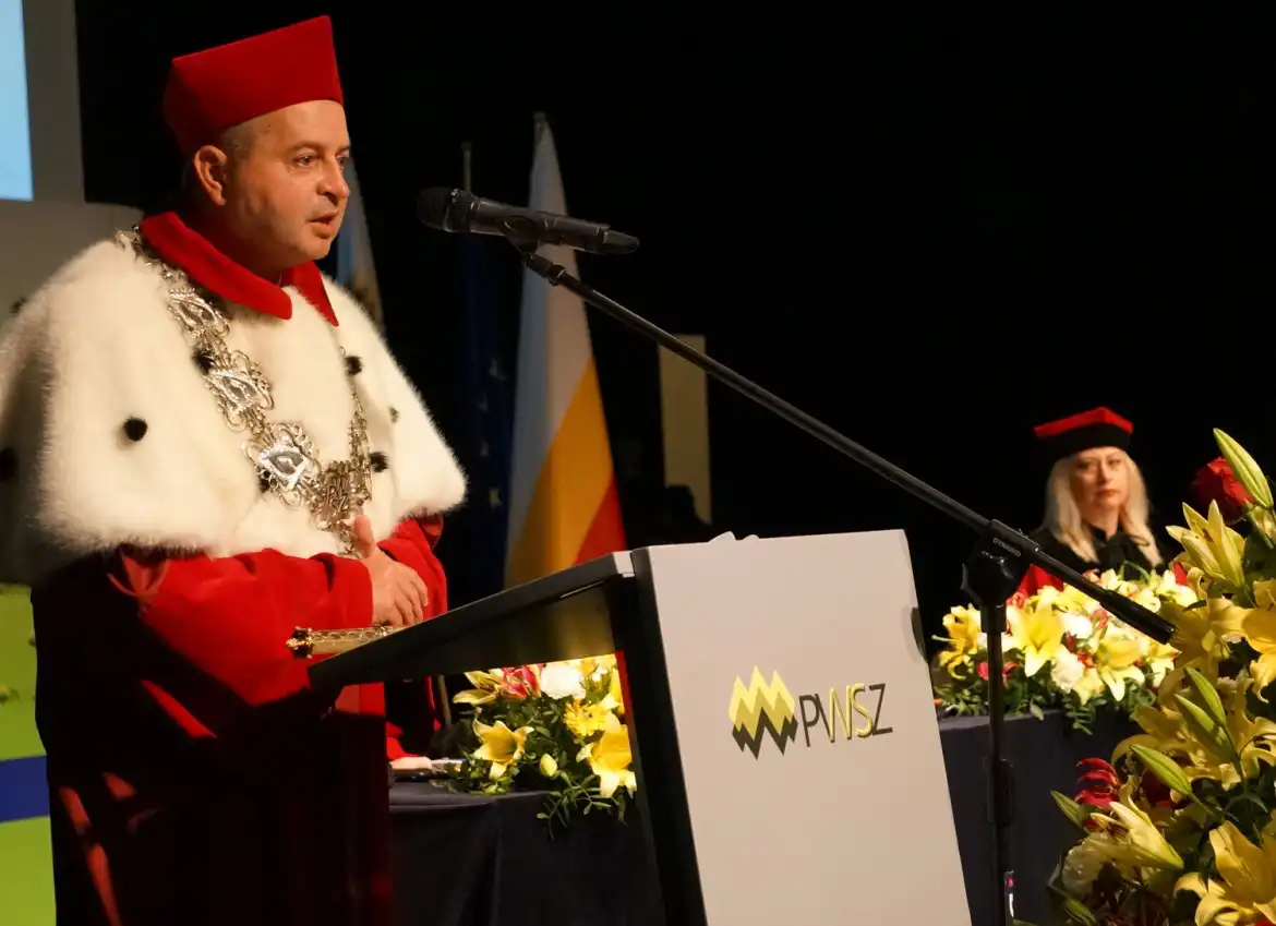 Uroczysta inauguracja roku akademickiego w PWSZ