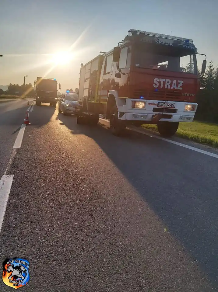 Wypadek w Jazowsku. Ranny traktorzysta trafił do szpitala