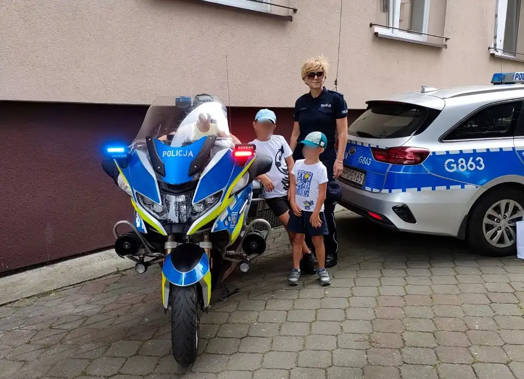 „Kręci mnie bezpieczeństwo”. Sądeccy policjanci edukują najmłodszych