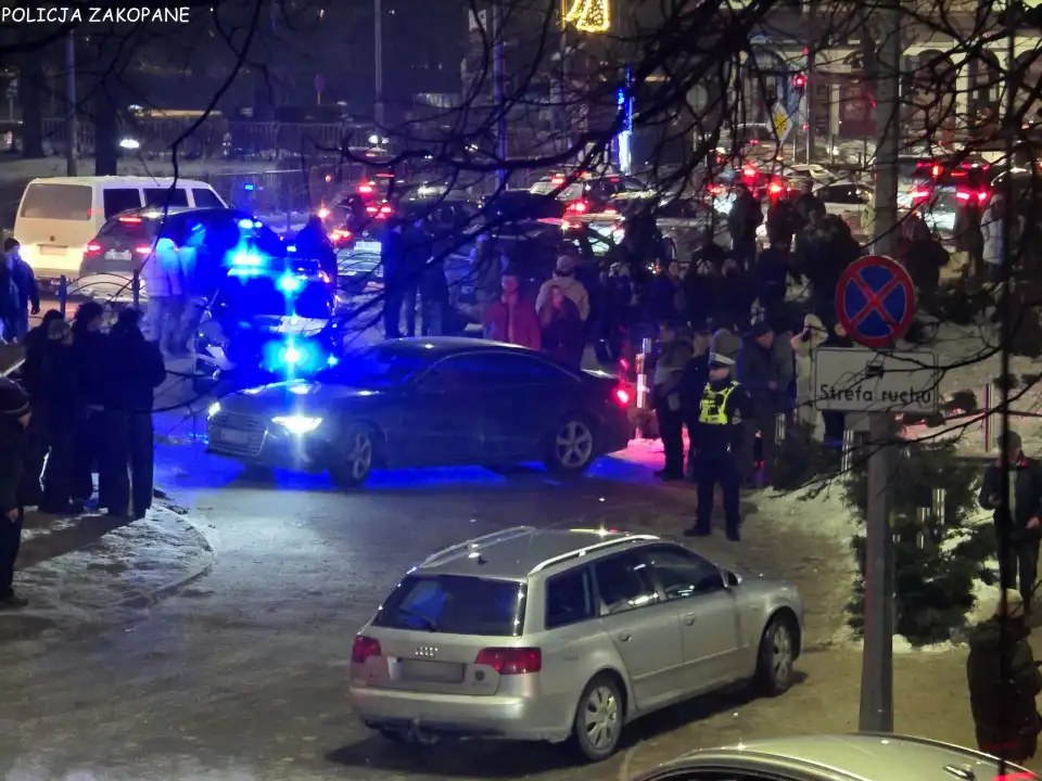 Zakopane: Około 100 osób ewakuowanych ze sklepu przy ulicy Zborowskiego