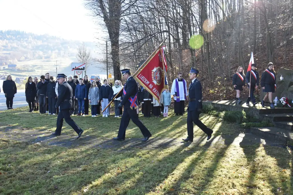 Pamięć i duma. Apel poległych w Młodowie i koncert patriotyczny w Piwnicznej-Zdroju