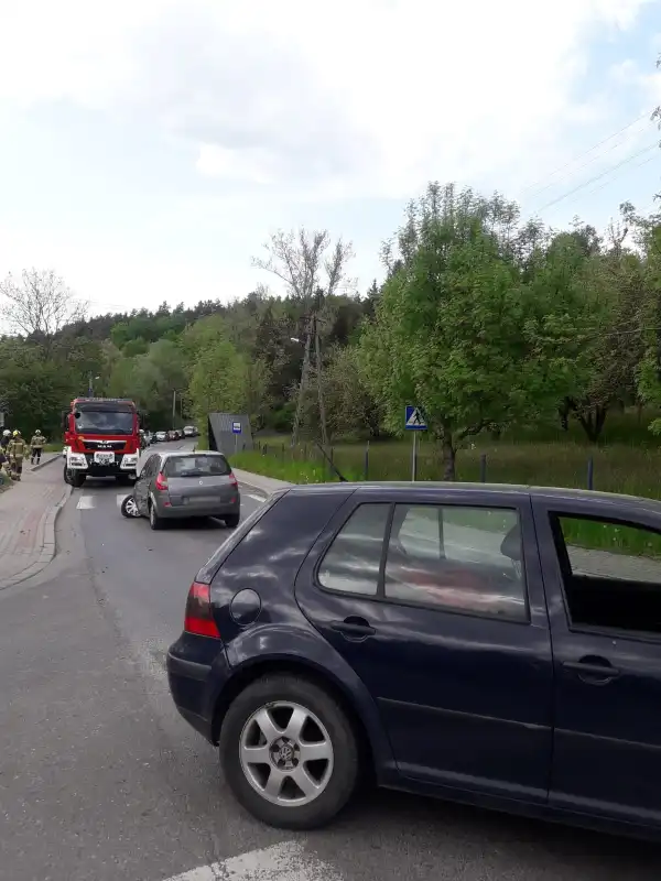 Wypadek w Łazach Biegonickich. Jedna osoba poszkodowana