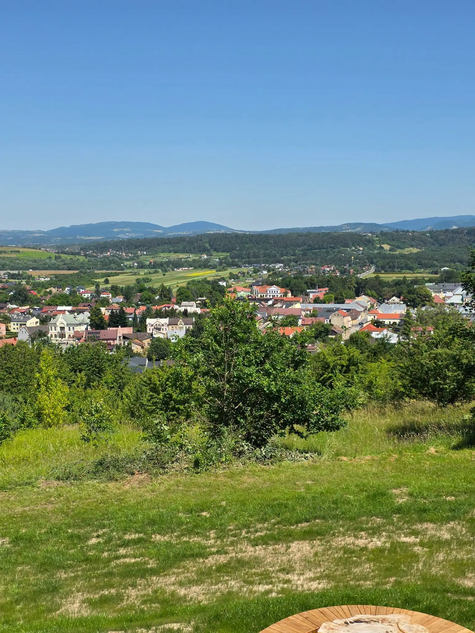 Nowa atrakcja na Miejskiej Górze. Widoki na Stary Sącz robią wrażenie