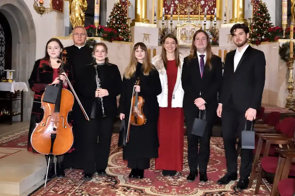 Świąteczne kolędowanie w Bazylice Matki Boskiej Bolesnej. Muzyczne zakończenie roku w Limanowej