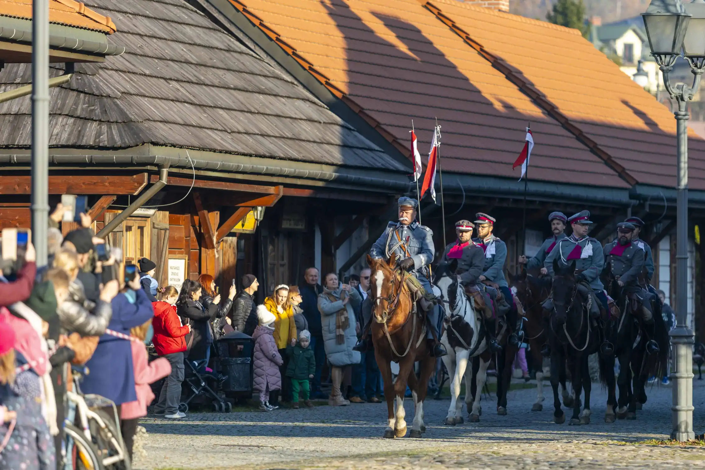 Patriotyczne obchody 11 Listopada w Miasteczku Galicyjskim. W hołdzie Piłsudskiemu
