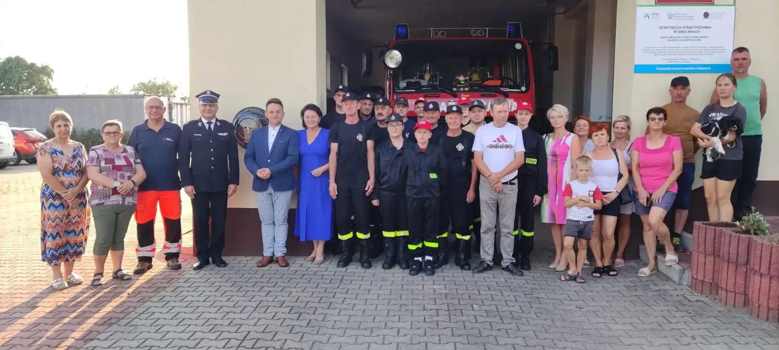 Nowy defibrylator AED w Siedliskach