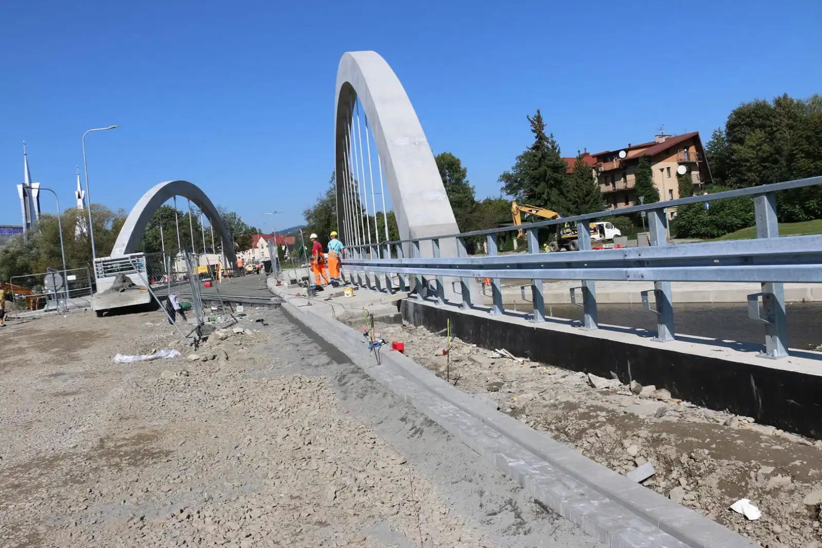 Limanowa: Budowa mostu w ciągu ulicy Lipowej postępuje