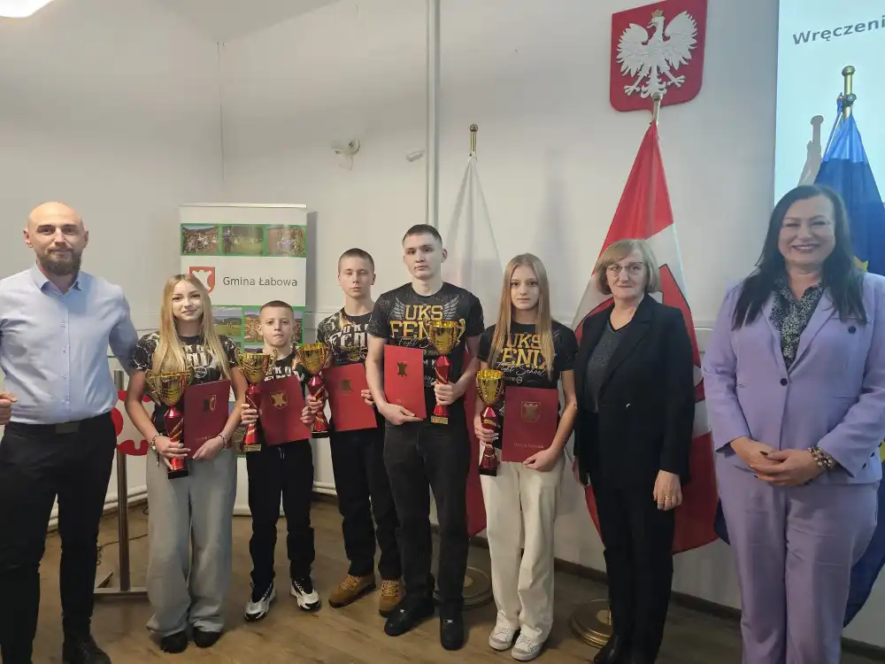 Młodzi kickbokserzy z gminy Łabowa z nagrodami za krajowe sukcesy