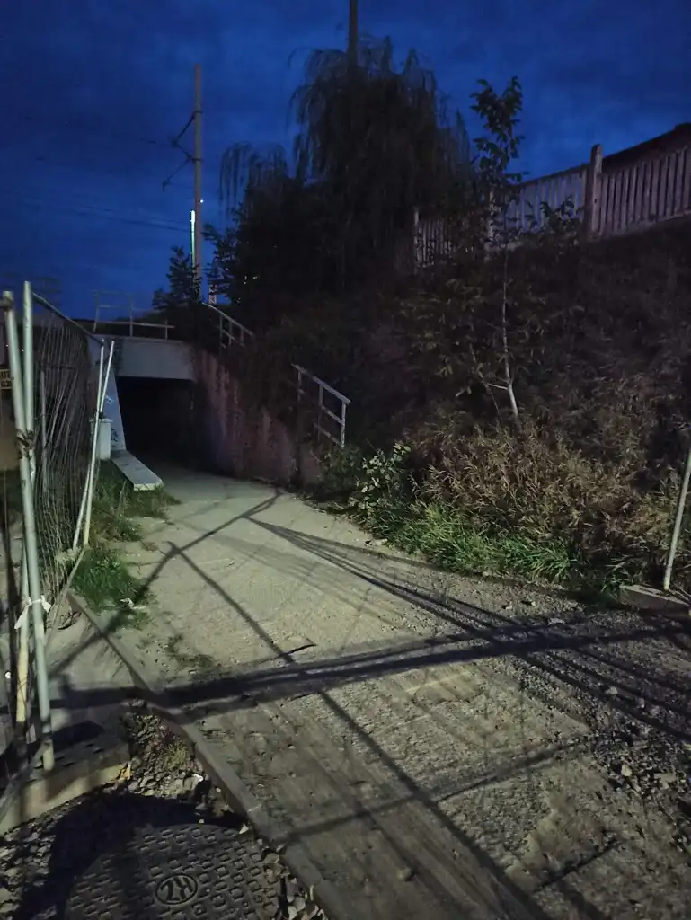 Nowe oświetlenie na ul. Kolejowej. Sukces mieszkańców i radnego Rogóża