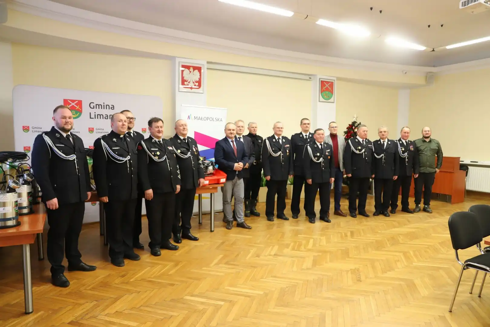 Nowe pompy dla strażaków z Gminy Limanowa