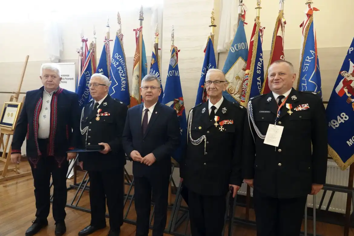 V Zjazd Oddziału Powiatowego Związku OSP w Nowym Sączu. Wybierano władze