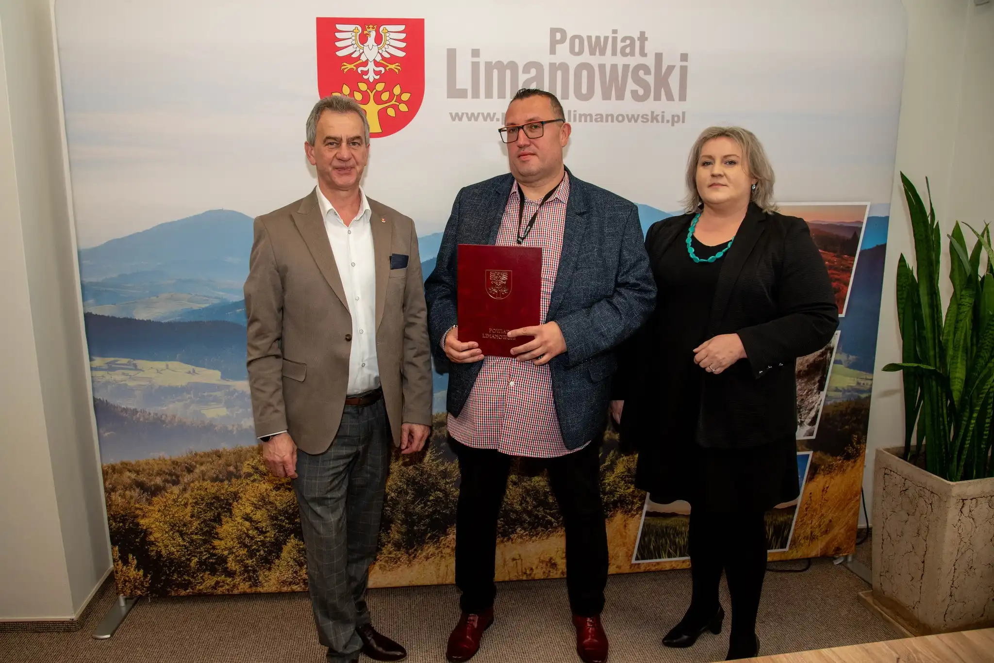 Poradnia przy Z. Augusta 8 zyska nowe życie. Podpisano umowę na remont
