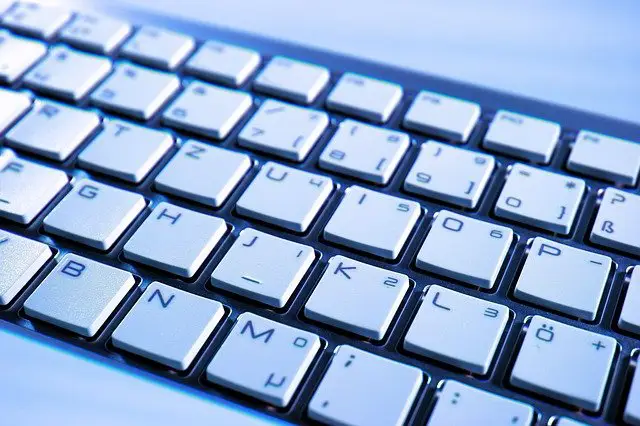 Cyberprzestępcy nie prożnują. Próbowali oszukać kilkoro mieszkanców Sądecczyzny