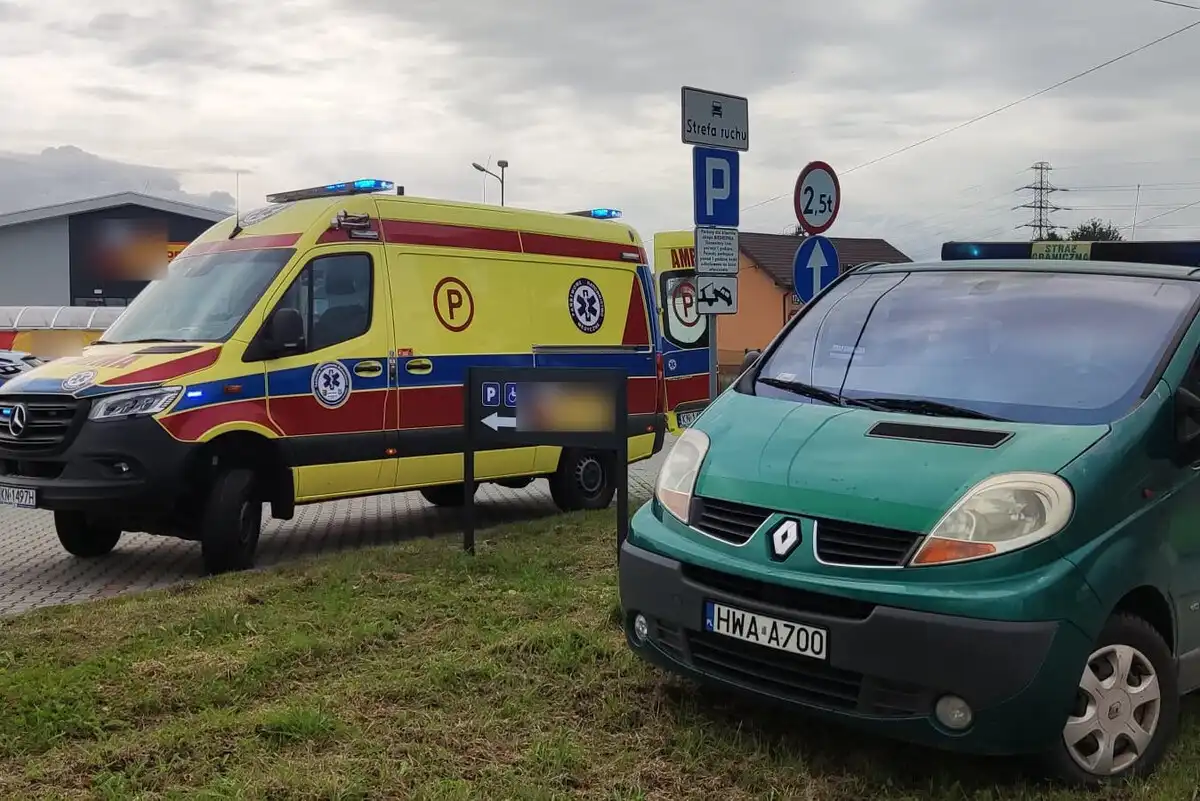 Nowy Sącz: Funkcjonariusze Placówki Straży Granicznej w Tarnowie pomogli ratować nieprzytomnego mężczyznę