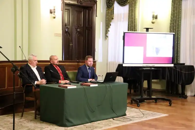 W nowosądeckim ratuszu odbyła się promocja najnowszej publikacji historycznej dotyczącej miasta