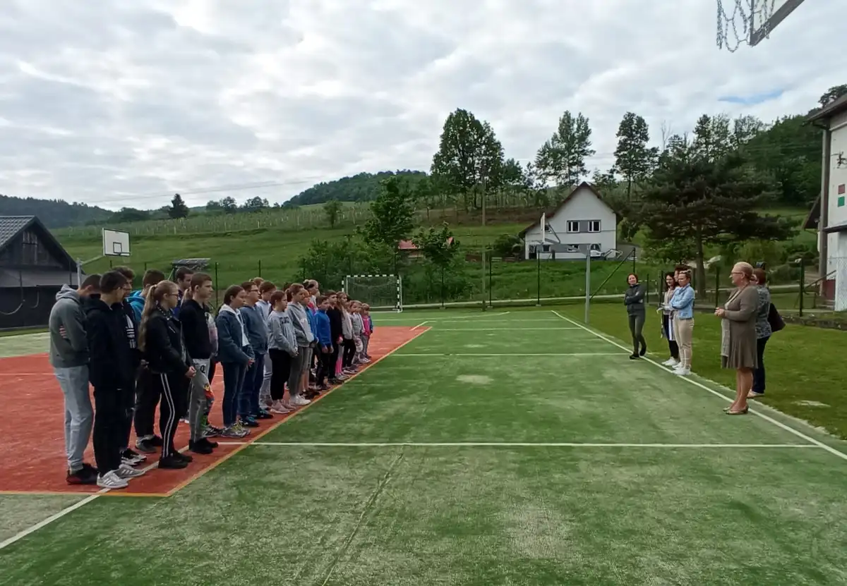 Będzie modernizacja boiska sportowego przy Szkole Podstawowej w Rąbkowej