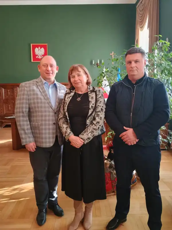 Nowe projekty dla Limanowej. Burmistrz i radny spotkali się z Wojewodą