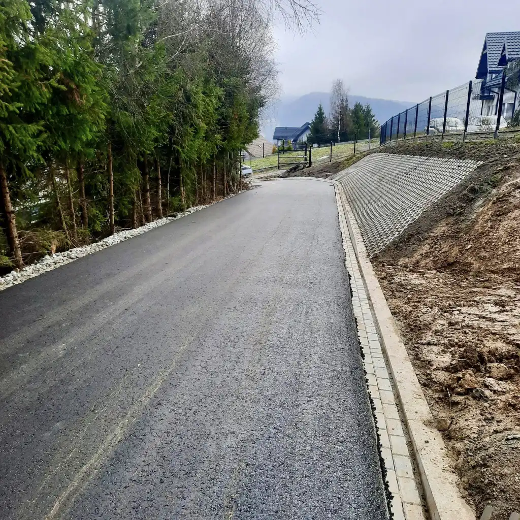 Kolejny krok w poprawie dróg: wyremontowana ulica Halna