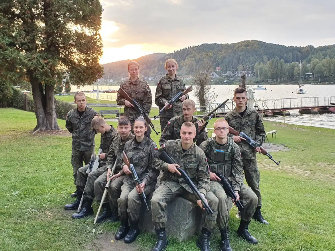 Na tym obozie przyszli policjanci i wojskowi przeszli prawdziwą szkołę życia