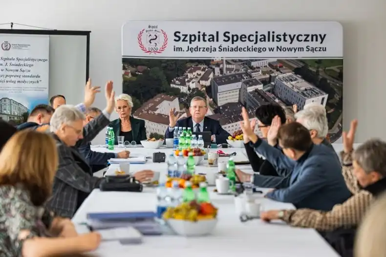 Akredytacja kierunku lekarskiego w Nowym Sączu jednym z tematów posiedzenia Rady Społecznej sądeckiego szpitala