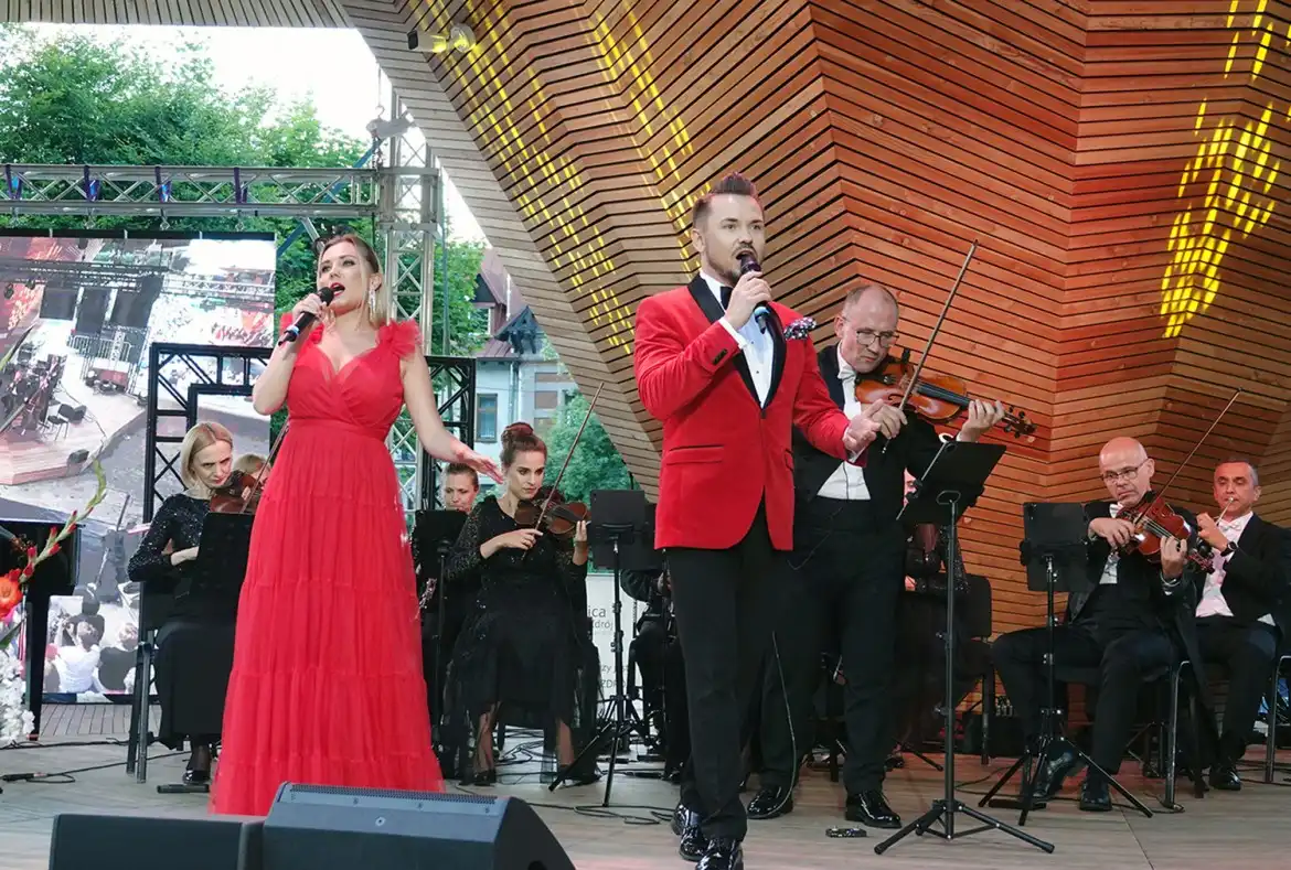 „Walca czar”. Magiczny jubileusz Krynickiej Orkiestry Zdrojowej