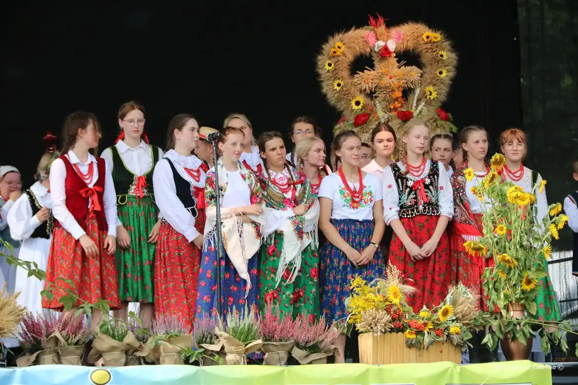 Uroczystość dożynkowa gminy Grybów w Sądeckim Bartniku