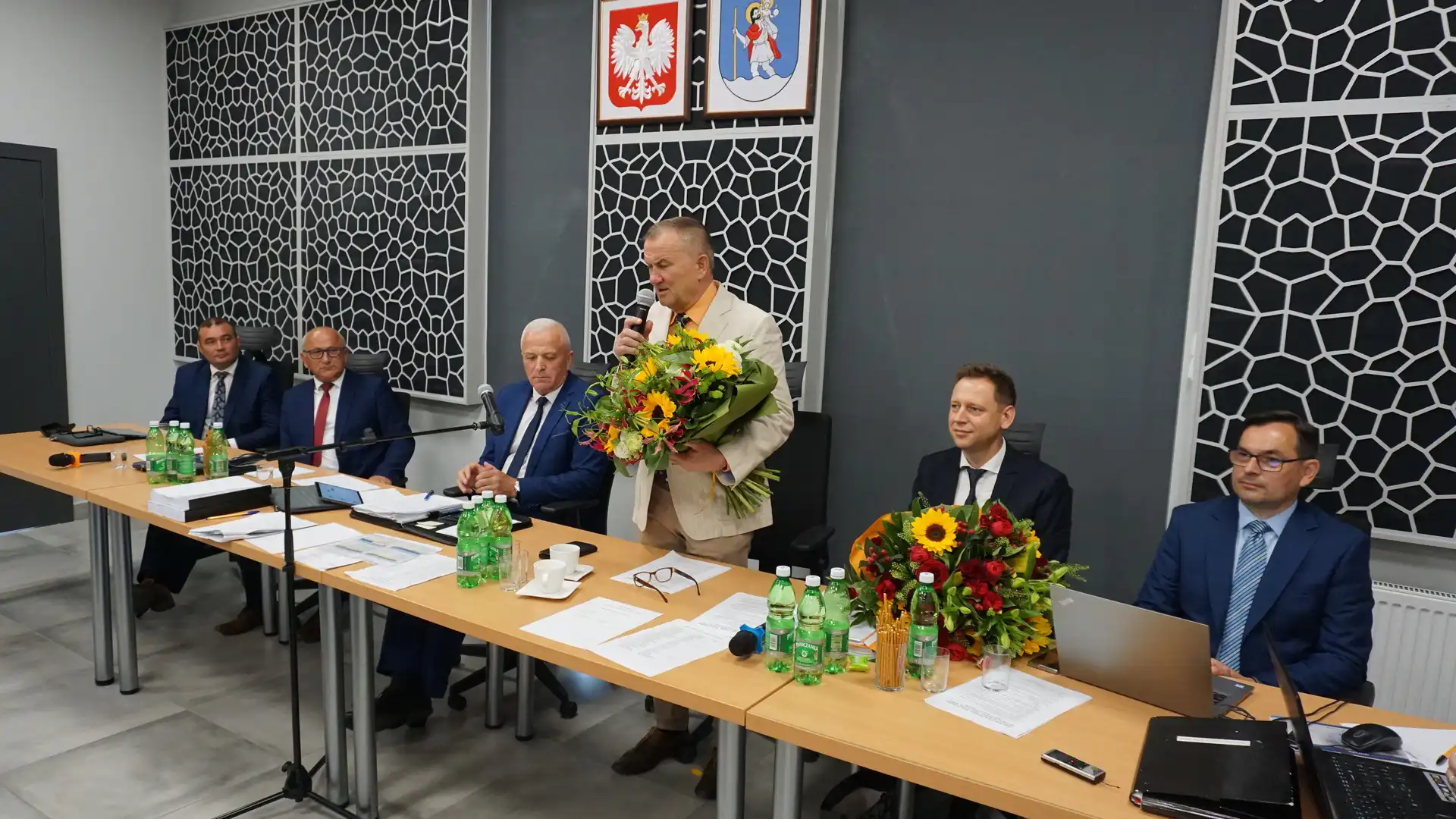 Wójt Gminy Chełmiec otrzymał wotum zaufania i absolutorium za wykonanie budżetu za rok 2022